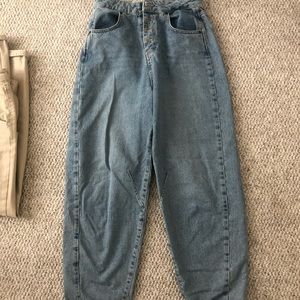 Zara mom fit denim jeans